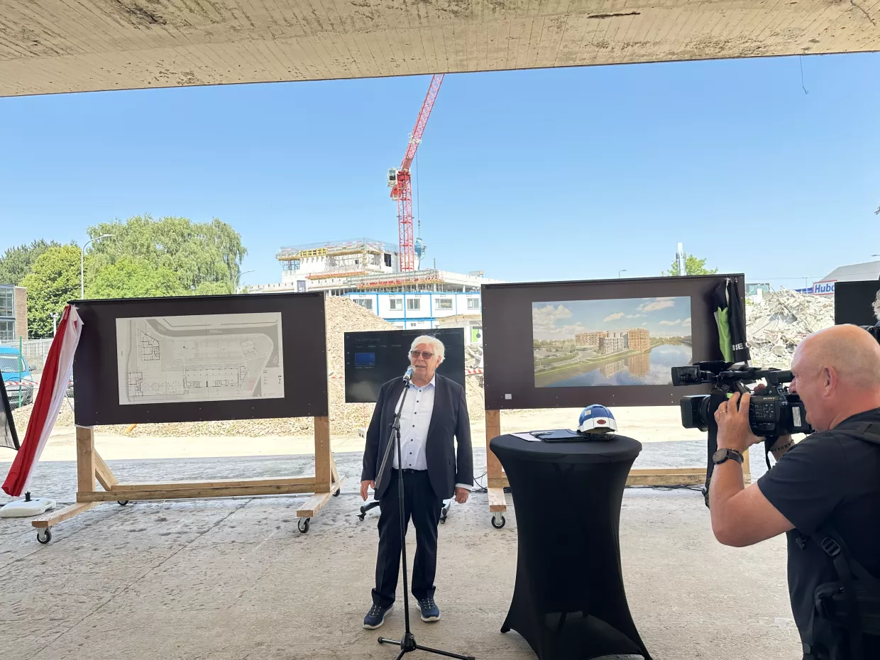 L’Immobilier Neuf à Tournai, Mouscron, Leuze – Achat appartement neuf , Achat immobilier neuf Tournai, Programme immobilier neuf Tournai, Investissement immobilier neuf Tournai, Promoteur immobilier Tournai, Résidence neuve Tournai, Maison neuve à vendre Tournai, Appartement neuf Tournai, Achat immobilier neuf Mouscron, Programme immobilier neuf Mouscron, Investissement immobilier neuf Mouscron, Promoteur immobilier Mouscron, Résidence neuve Mouscron, Maison neuve à vendre Mouscron, Appartement neuf Mouscron, Achat immobilier neuf Leuze-en-Hainaut, Programme immobilier neuf Leuze-en-Hainaut, Investissement immobilier neuf Leuze-en-Hainaut, Promoteur immobilier Leuze-en-Hainaut, Résidence neuve Leuze-en-Hainaut, Maison neuve à vendre Leuze-en-Hainaut, Appartement neuf Leuze-en-Hainaut, Achat immobilier neuf Frasnes-lez-Anvaing, Programme immobilier neuf Frasnes-lez-Anvaing, Investissement immobilier neuf Frasnes-lez-Anvaing, Promoteur immobilier Frasnes-lez-Anvaing, Résidence neuve Frasnes-lez-Anvaing, Maison neuve à vendre Frasnes-lez-Anvaing, Appartement neuf Frasnes-lez-Anvaing, Achat immobilier neuf Antoing, Programme immobilier neuf Antoing, Investissement immobilier neuf Antoing, Promoteur immobilier Antoing, Résidence neuve Antoing, Maison neuve à vendre Antoing, Appartement neuf Antoing, Achat immobilier neuf Celles, Programme immobilier neuf Celles, Investissement immobilier neuf Celles, Promoteur immobilier Celles, Résidence neuve Celles, Maison neuve à vendre Celles, Appartement neuf Celles. Inauguration du chantier Juin 2025