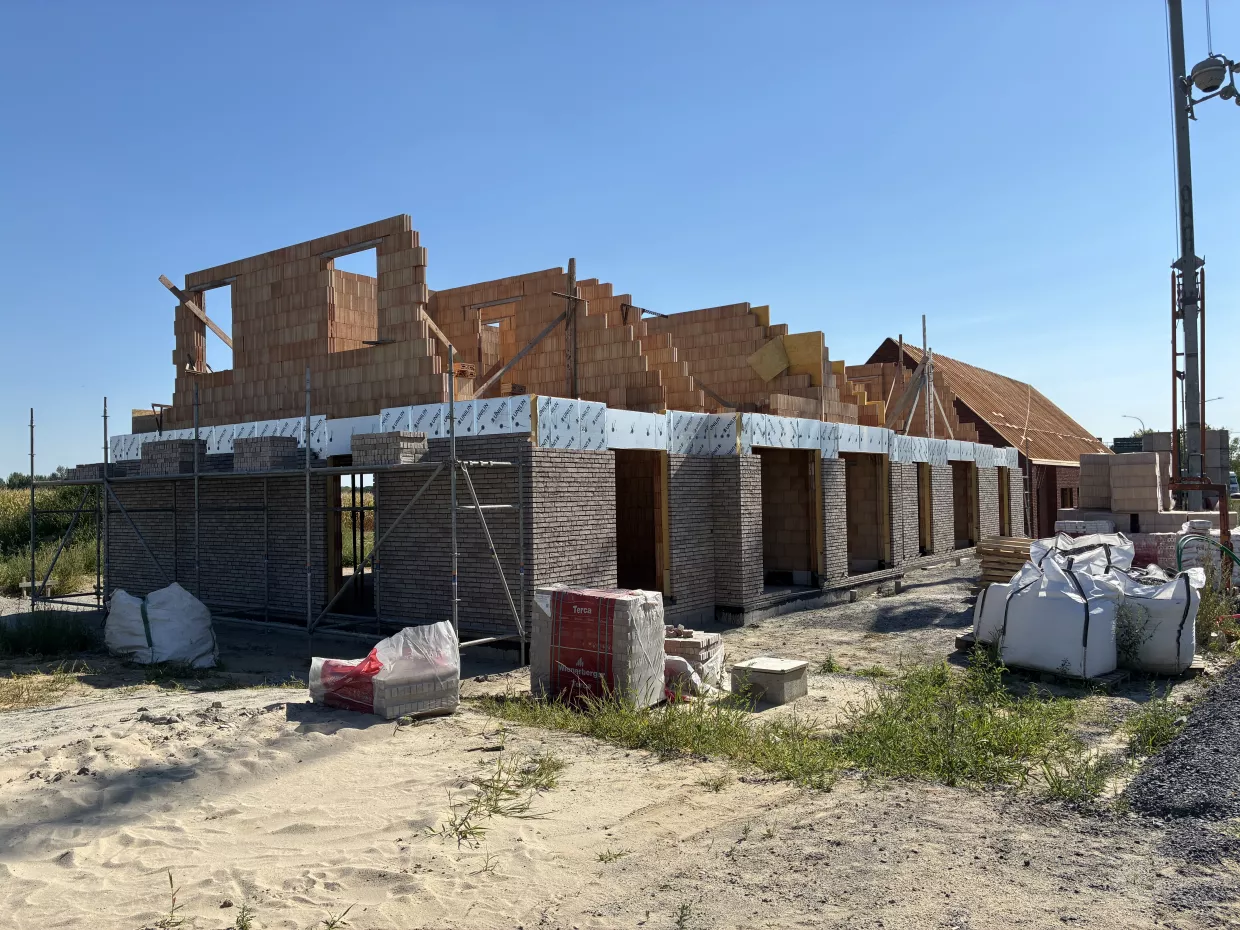 L’Immobilier Neuf à Tournai, Mouscron, Leuze – Achat appartement neuf , Achat immobilier neuf Tournai, Programme immobilier neuf Tournai, Investissement immobilier neuf Tournai, Promoteur immobilier Tournai, Résidence neuve Tournai, Maison neuve à vendre Tournai, Appartement neuf Tournai, Achat immobilier neuf Mouscron, Programme immobilier neuf Mouscron, Investissement immobilier neuf Mouscron, Promoteur immobilier Mouscron, Résidence neuve Mouscron, Maison neuve à vendre Mouscron, Appartement neuf Mouscron, Achat immobilier neuf Leuze-en-Hainaut, Programme immobilier neuf Leuze-en-Hainaut, Investissement immobilier neuf Leuze-en-Hainaut, Promoteur immobilier Leuze-en-Hainaut, Résidence neuve Leuze-en-Hainaut, Maison neuve à vendre Leuze-en-Hainaut, Appartement neuf Leuze-en-Hainaut, Achat immobilier neuf Frasnes-lez-Anvaing, Programme immobilier neuf Frasnes-lez-Anvaing, Investissement immobilier neuf Frasnes-lez-Anvaing, Promoteur immobilier Frasnes-lez-Anvaing, Résidence neuve Frasnes-lez-Anvaing, Maison neuve à vendre Frasnes-lez-Anvaing, Appartement neuf Frasnes-lez-Anvaing, Achat immobilier neuf Antoing, Programme immobilier neuf Antoing, Investissement immobilier neuf Antoing, Promoteur immobilier Antoing, Résidence neuve Antoing, Maison neuve à vendre Antoing, Appartement neuf Antoing, Achat immobilier neuf Celles, Programme immobilier neuf Celles, Investissement immobilier neuf Celles, Promoteur immobilier Celles, Résidence neuve Celles, Maison neuve à vendre Celles, Appartement neuf Celles. Août 2025 Lot 21-Lot 22-Lot 23