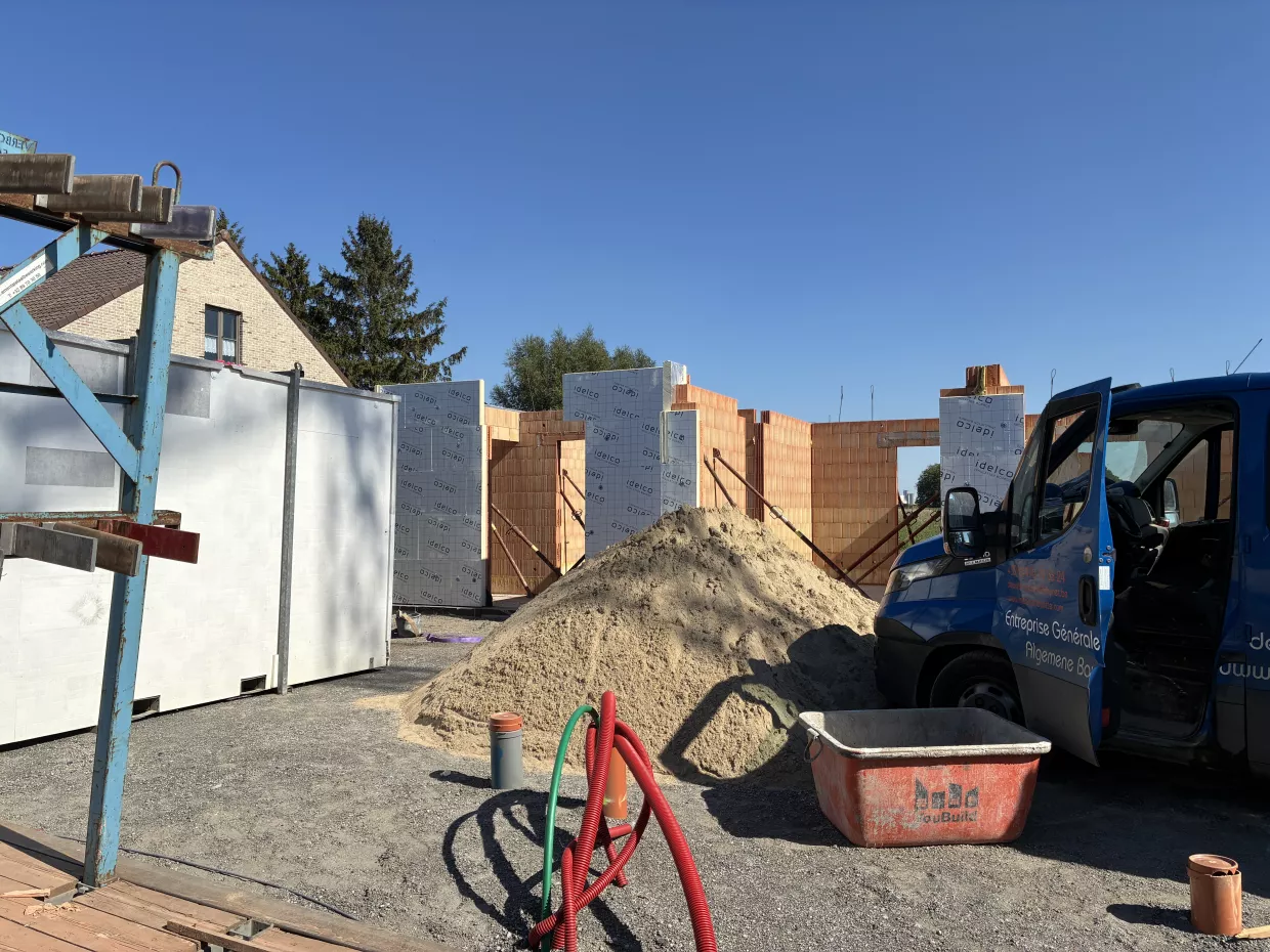 L’Immobilier Neuf à Tournai, Mouscron, Leuze – Achat appartement neuf , Achat immobilier neuf Tournai, Programme immobilier neuf Tournai, Investissement immobilier neuf Tournai, Promoteur immobilier Tournai, Résidence neuve Tournai, Maison neuve à vendre Tournai, Appartement neuf Tournai, Achat immobilier neuf Mouscron, Programme immobilier neuf Mouscron, Investissement immobilier neuf Mouscron, Promoteur immobilier Mouscron, Résidence neuve Mouscron, Maison neuve à vendre Mouscron, Appartement neuf Mouscron, Achat immobilier neuf Leuze-en-Hainaut, Programme immobilier neuf Leuze-en-Hainaut, Investissement immobilier neuf Leuze-en-Hainaut, Promoteur immobilier Leuze-en-Hainaut, Résidence neuve Leuze-en-Hainaut, Maison neuve à vendre Leuze-en-Hainaut, Appartement neuf Leuze-en-Hainaut, Achat immobilier neuf Frasnes-lez-Anvaing, Programme immobilier neuf Frasnes-lez-Anvaing, Investissement immobilier neuf Frasnes-lez-Anvaing, Promoteur immobilier Frasnes-lez-Anvaing, Résidence neuve Frasnes-lez-Anvaing, Maison neuve à vendre Frasnes-lez-Anvaing, Appartement neuf Frasnes-lez-Anvaing, Achat immobilier neuf Antoing, Programme immobilier neuf Antoing, Investissement immobilier neuf Antoing, Promoteur immobilier Antoing, Résidence neuve Antoing, Maison neuve à vendre Antoing, Appartement neuf Antoing, Achat immobilier neuf Celles, Programme immobilier neuf Celles, Investissement immobilier neuf Celles, Promoteur immobilier Celles, Résidence neuve Celles, Maison neuve à vendre Celles, Appartement neuf Celles. Août 2025 - Lot 1 - Lot 2