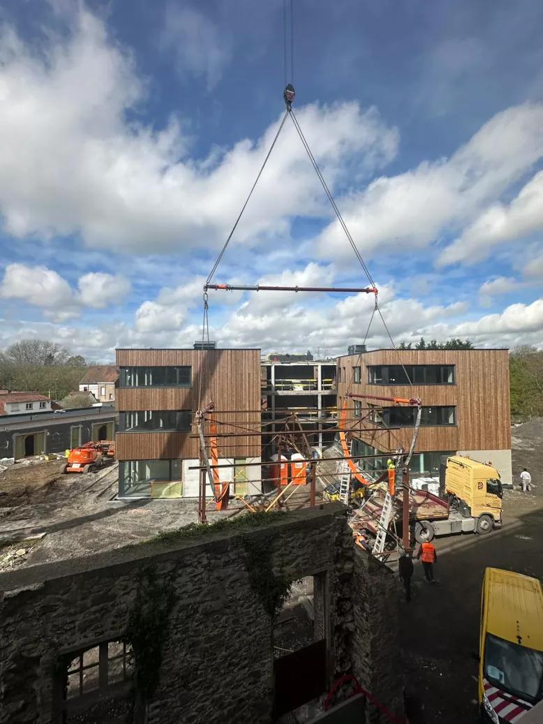 L’Immobilier Neuf à Tournai, Mouscron, Leuze – Achat appartement neuf , Achat immobilier neuf Tournai, Programme immobilier neuf Tournai, Investissement immobilier neuf Tournai, Promoteur immobilier Tournai, Résidence neuve Tournai, Maison neuve à vendre Tournai, Appartement neuf Tournai, Achat immobilier neuf Mouscron, Programme immobilier neuf Mouscron, Investissement immobilier neuf Mouscron, Promoteur immobilier Mouscron, Résidence neuve Mouscron, Maison neuve à vendre Mouscron, Appartement neuf Mouscron, Achat immobilier neuf Leuze-en-Hainaut, Programme immobilier neuf Leuze-en-Hainaut, Investissement immobilier neuf Leuze-en-Hainaut, Promoteur immobilier Leuze-en-Hainaut, Résidence neuve Leuze-en-Hainaut, Maison neuve à vendre Leuze-en-Hainaut, Appartement neuf Leuze-en-Hainaut, Achat immobilier neuf Frasnes-lez-Anvaing, Programme immobilier neuf Frasnes-lez-Anvaing, Investissement immobilier neuf Frasnes-lez-Anvaing, Promoteur immobilier Frasnes-lez-Anvaing, Résidence neuve Frasnes-lez-Anvaing, Maison neuve à vendre Frasnes-lez-Anvaing, Appartement neuf Frasnes-lez-Anvaing, Achat immobilier neuf Antoing, Programme immobilier neuf Antoing, Investissement immobilier neuf Antoing, Promoteur immobilier Antoing, Résidence neuve Antoing, Maison neuve à vendre Antoing, Appartement neuf Antoing, Achat immobilier neuf Celles, Programme immobilier neuf Celles, Investissement immobilier neuf Celles, Promoteur immobilier Celles, Résidence neuve Celles, Maison neuve à vendre Celles, Appartement neuf Celles. Le Centre d'accueil Valère Delcroix